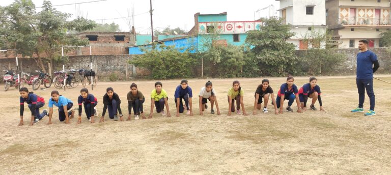 भारत माता सैनिक फिजिकल एकेडमी द्वारा निःशुल्क प्रशिक्षण